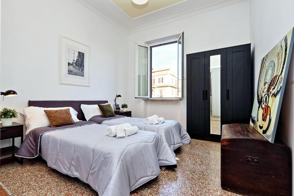 Piazza Capponi Apartment Roma Eksteriør bilde