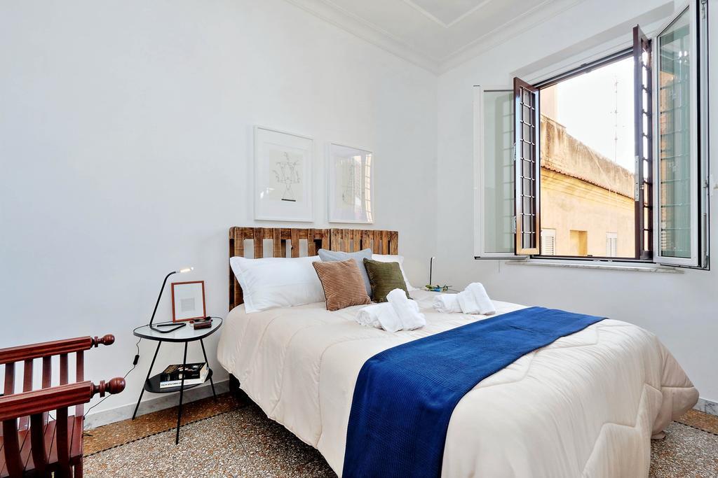 Piazza Capponi Apartment Roma Eksteriør bilde