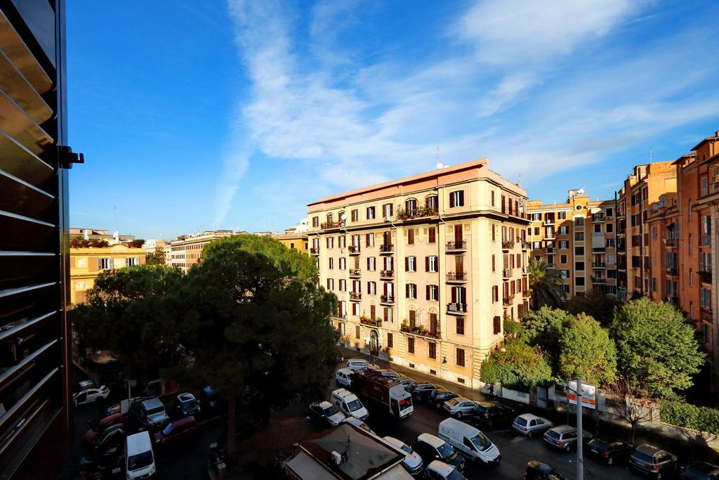 Piazza Capponi Apartment Roma Eksteriør bilde