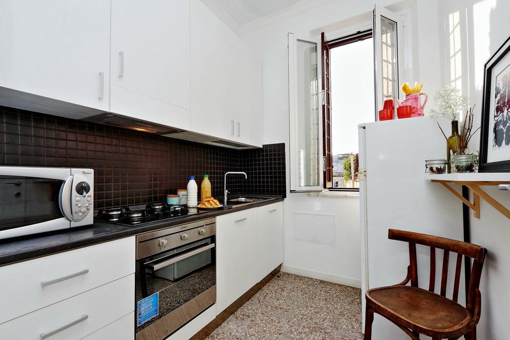 Piazza Capponi Apartment Roma Eksteriør bilde